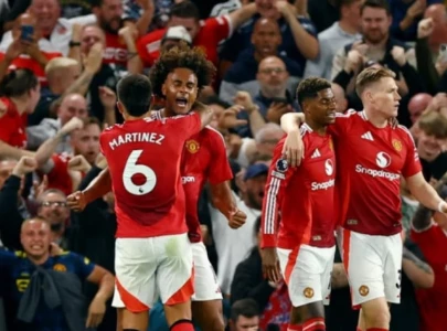 watch zirkzee s late goal secures manchester united victory in premier league season opener watch zirkzee s late goal secures manchester united victory in premier league season opener
